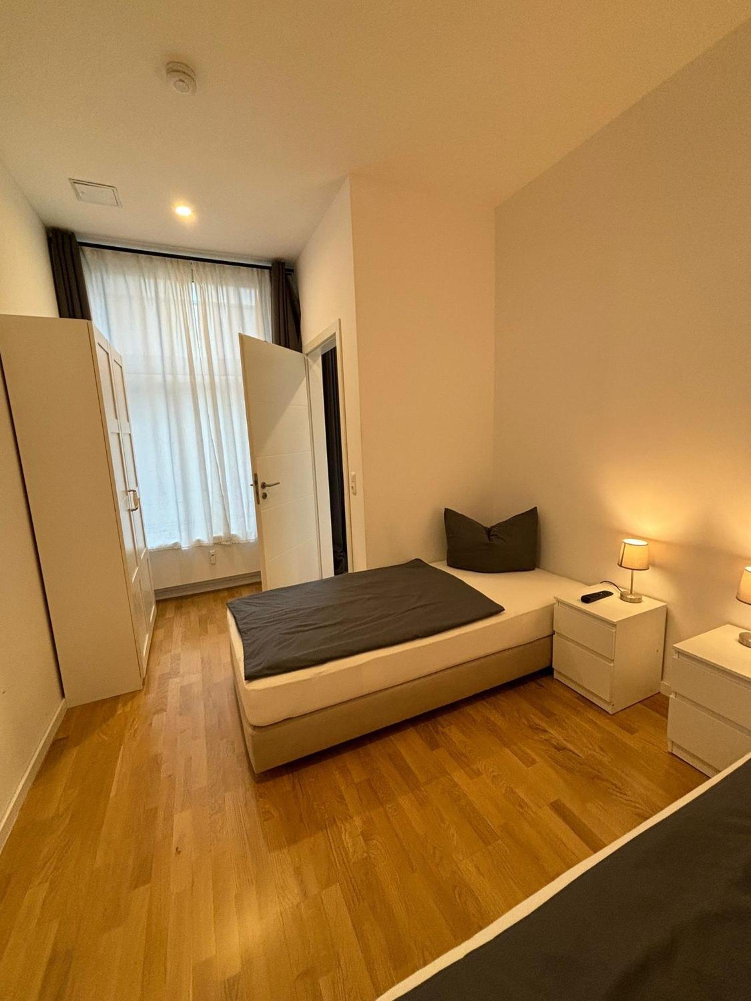 Apartments Am Kaisersaal Erfurt Esterno foto