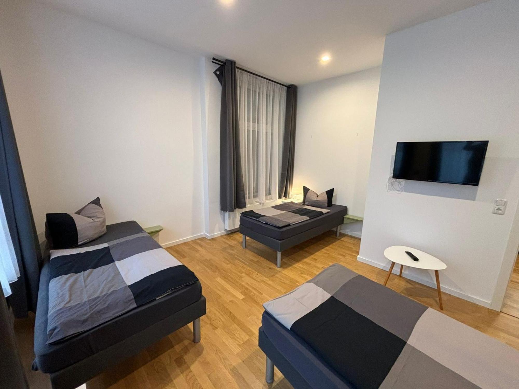 Apartments Am Kaisersaal Erfurt Esterno foto